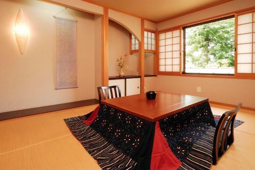 Yukawaya