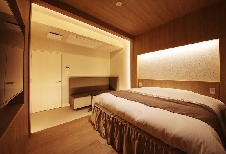 N Hotel