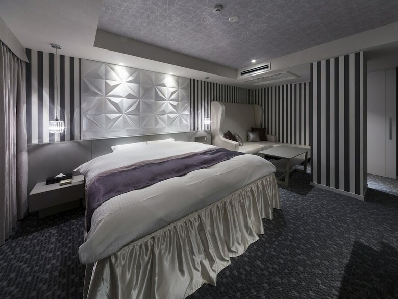 N Hotel