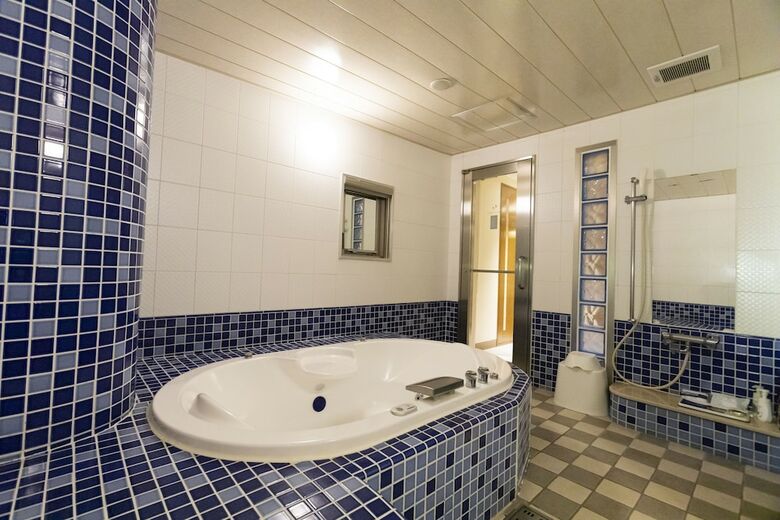 Water Hotel Cy (Audlt Only)