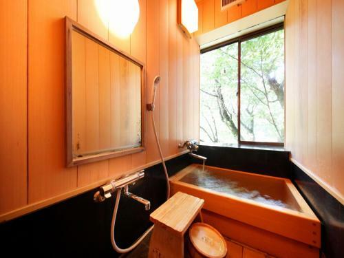 Yugawara Onoya Ryokan