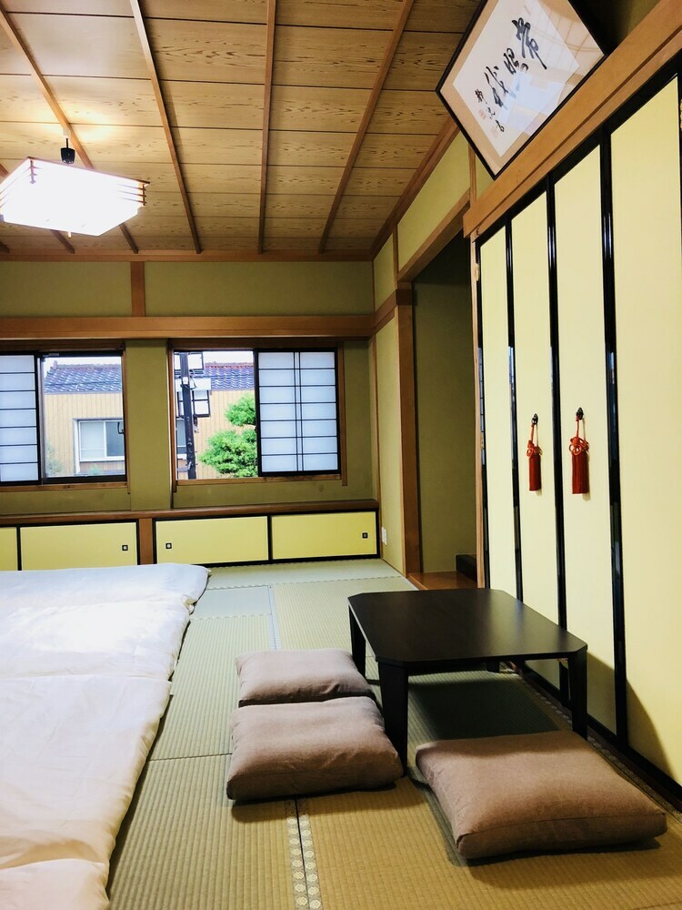B&B Neagari