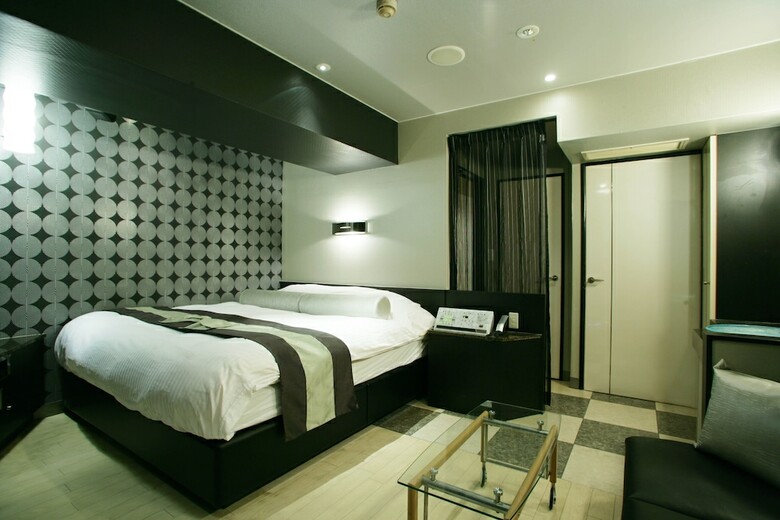 Hotel Christmas Numazu (Love Hotel)