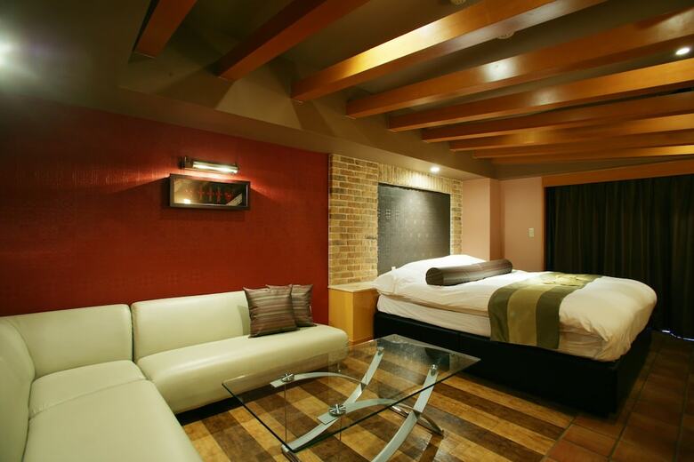 Hotel Christmas Numazu (Love Hotel)