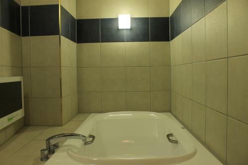 Hotel Ary's (Adult Only)