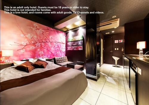 Hotel One Eight (Adult Only)