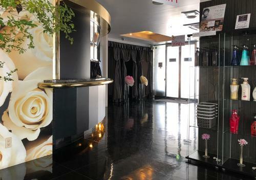 Hotel One Eight (Adult Only)