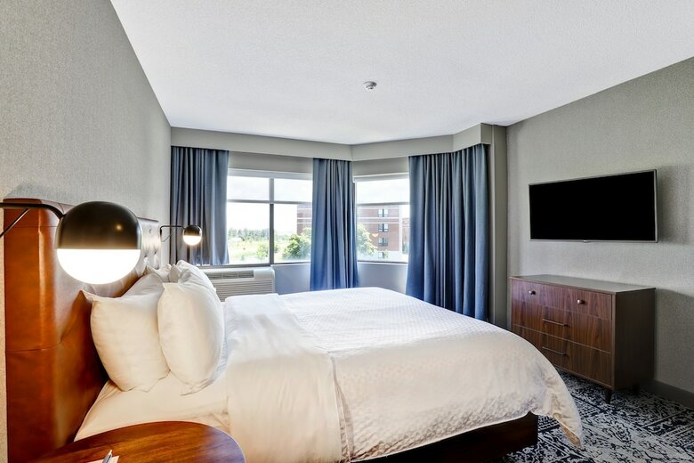 Hotel Four Points By Sheraton St. Catharines Niagara Suites