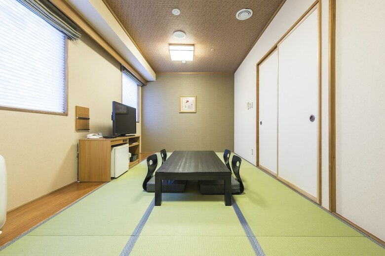 Hotel Route Inn Grantia Hanyu Spa Resort