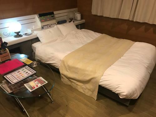 Hotel Vegas (Adult Only)