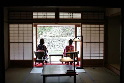 Hotel Okutsuhotspa Ikedayakajikaen