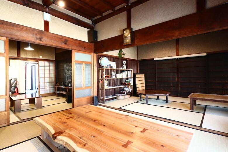 Albergue Asuka Guest House