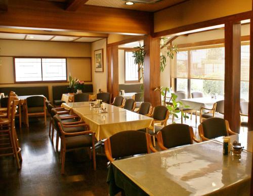 Shitakirisuzumeno Oyado Hotel Isobe Garden