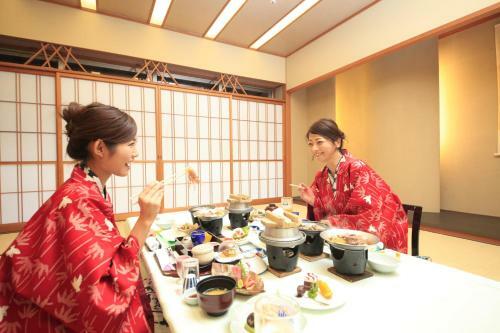 Shitakirisuzumeno Oyado Hotel Isobe Garden