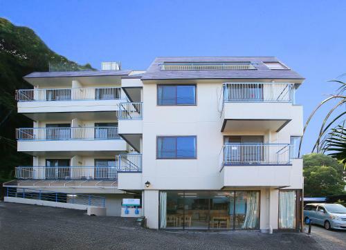 Bed & Breakfast Guest House Exceed Players Club