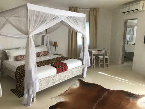 The Villa Luxury Suites Hotel