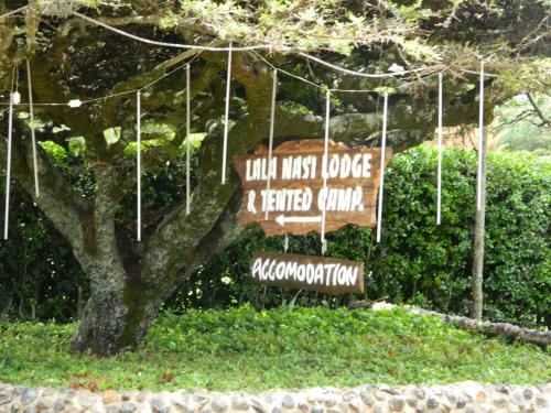 Lalanasi Lodge & Tented Camp