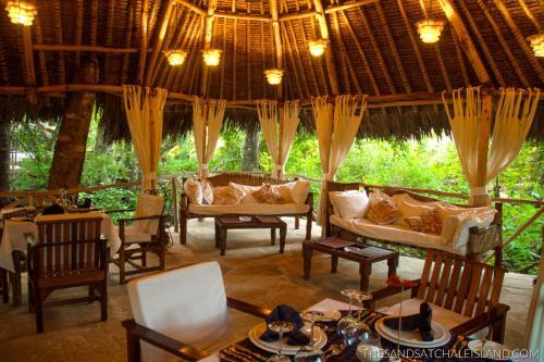 Hotel The Sands At Chale Island