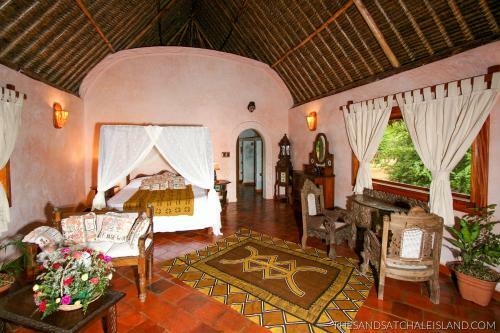 Hotel The Sands At Chale Island