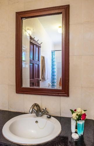 Prideinn Hotel Diani