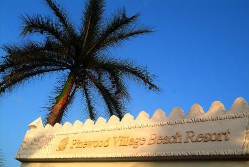 Hotel Pinewood Beach Resort And Spa