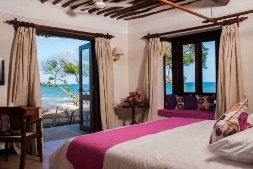 Hotel Jacaranda Indian Ocean Beach Resort