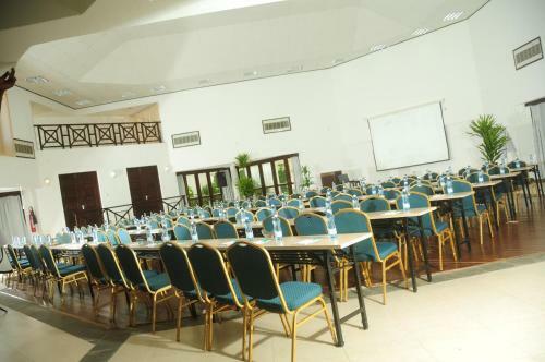 Hotel Jacaranda Indian Ocean Beach Resort