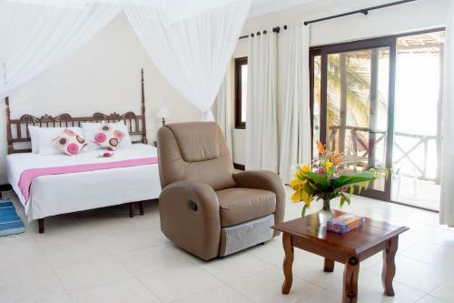 Hotel Jacaranda Indian Ocean Beach Resort
