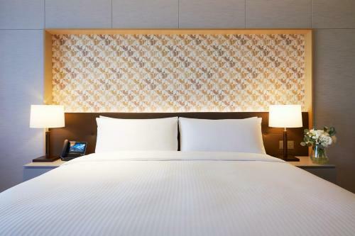 Landing Jeju Shinhwa World Hotel