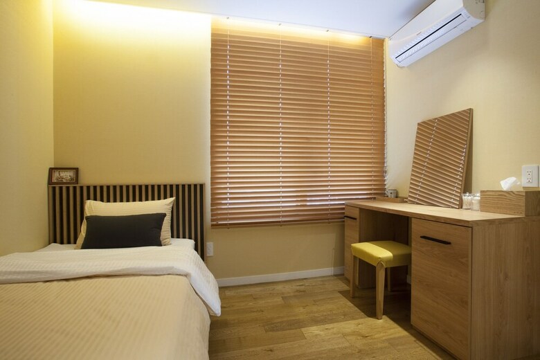 Hostal Puzzlestay House