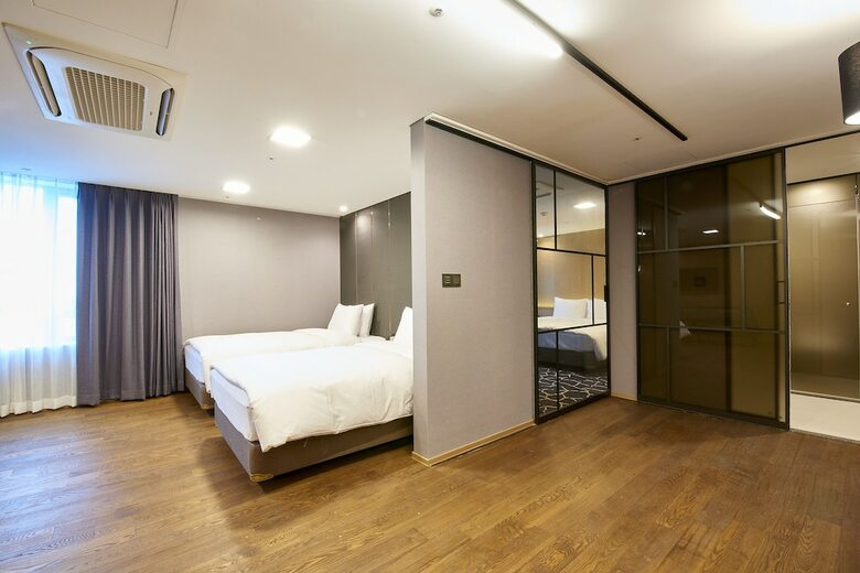 Hotel Tt