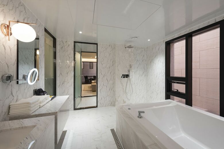 Hound Hotel Yeonsan