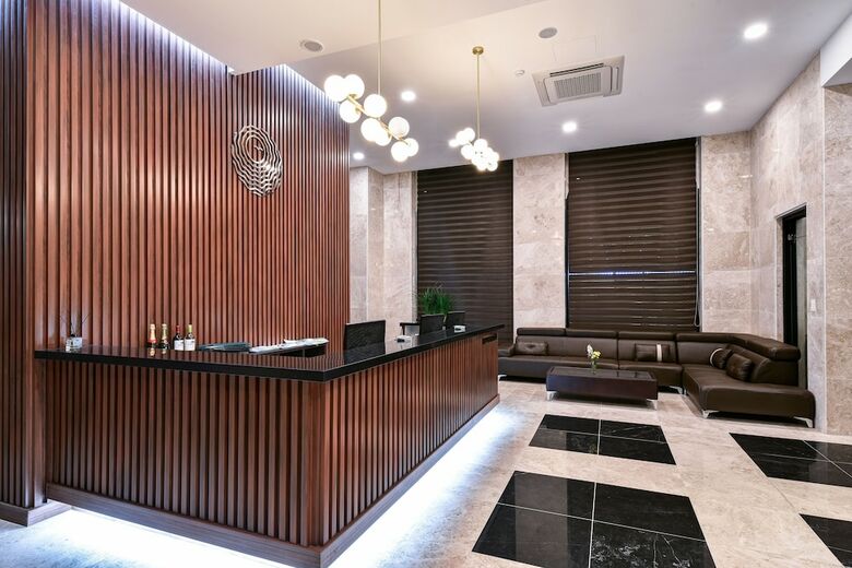Sea Moon Tourist Hotel