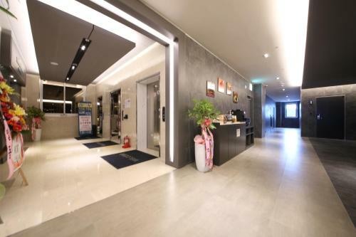 Sinhang The K Hotel
