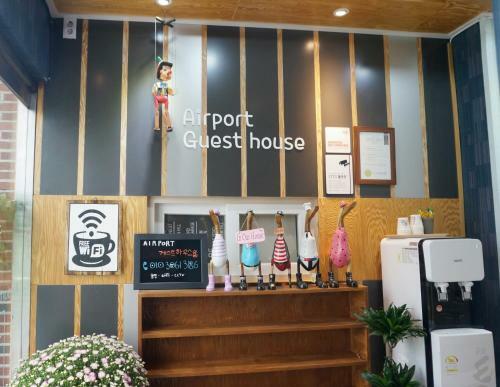 Hostal Airport Guesthouse