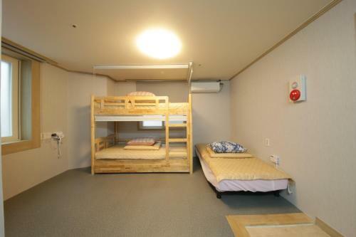 Hostel Familie Busan Station
