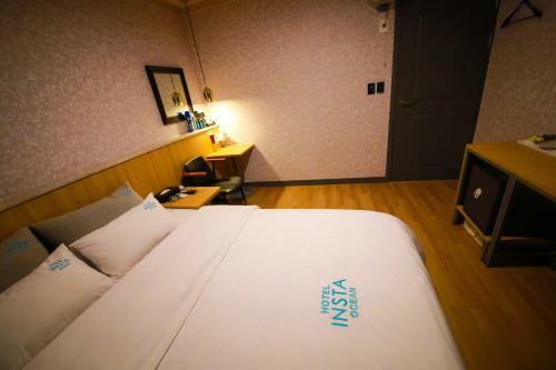 Insta Motel