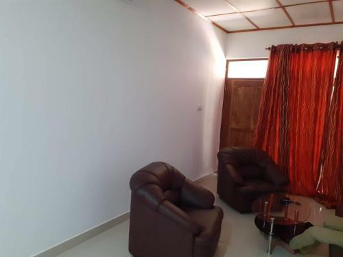 Hotel New Rest House - Mahiyanganaya