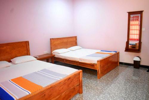 Hostal Yaswi Guest House