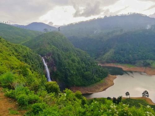 Hostal Heaven Hills Guest House