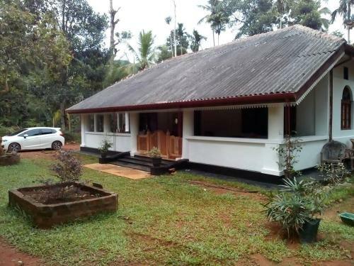 Hostal Walawwa Guest House