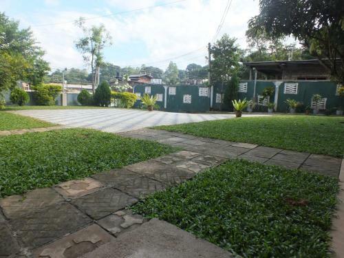 Hostal Hillsview Rest & Guest House