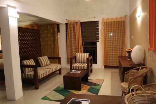 Hostal Bentota Gunas Guest House
