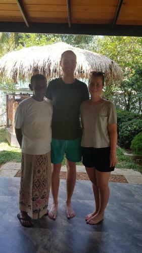 Hostal Hiriketiya Radiant House