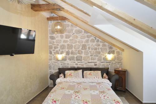 Palazzo Max And Alex Apartments