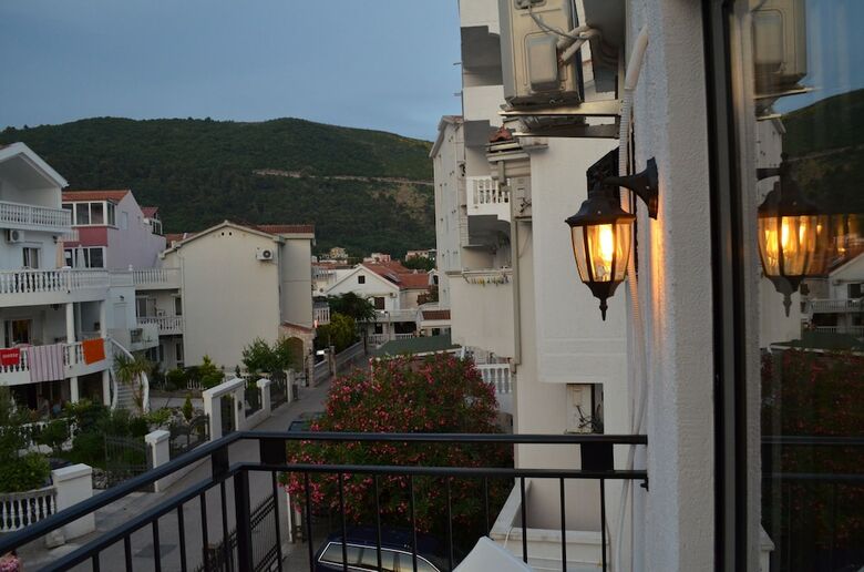Casablanca Apartments