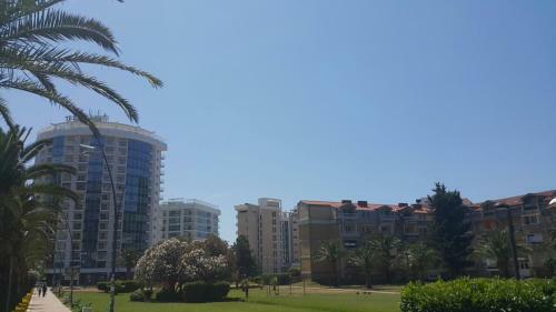 Bella Vista Apartments