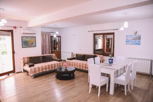 Grand Apartments - Velika Pla?a