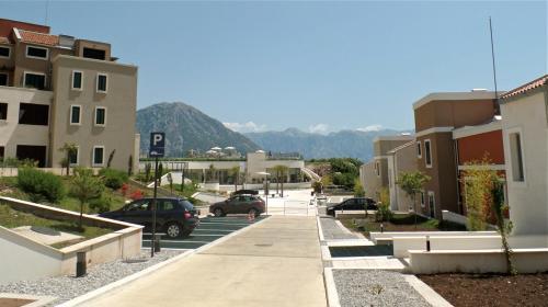 Lavender Bay Apartment C12