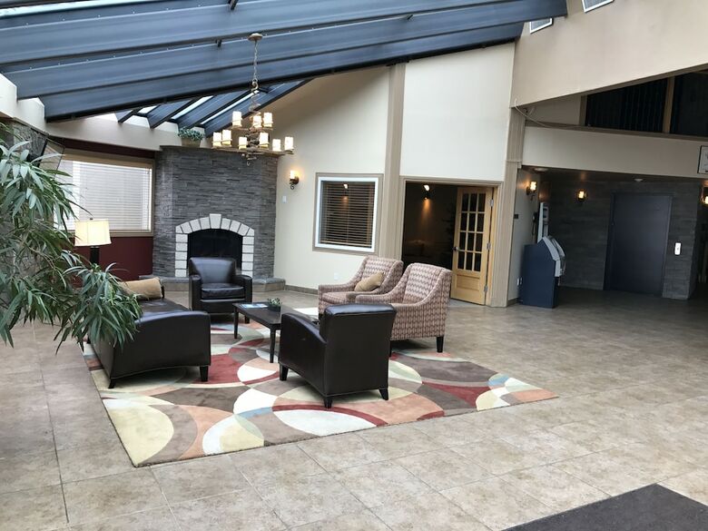 Best Western Plus Mirage Hotel And Resort